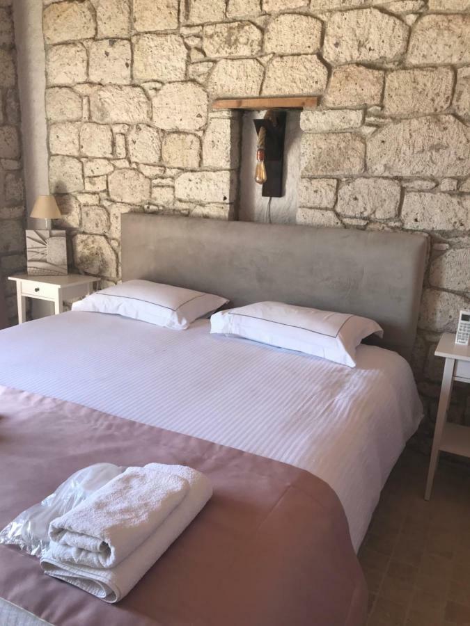 Cona Butik Otel Алачати Экстерьер фото